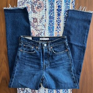 Levi's Wedgie straight jeans size 24